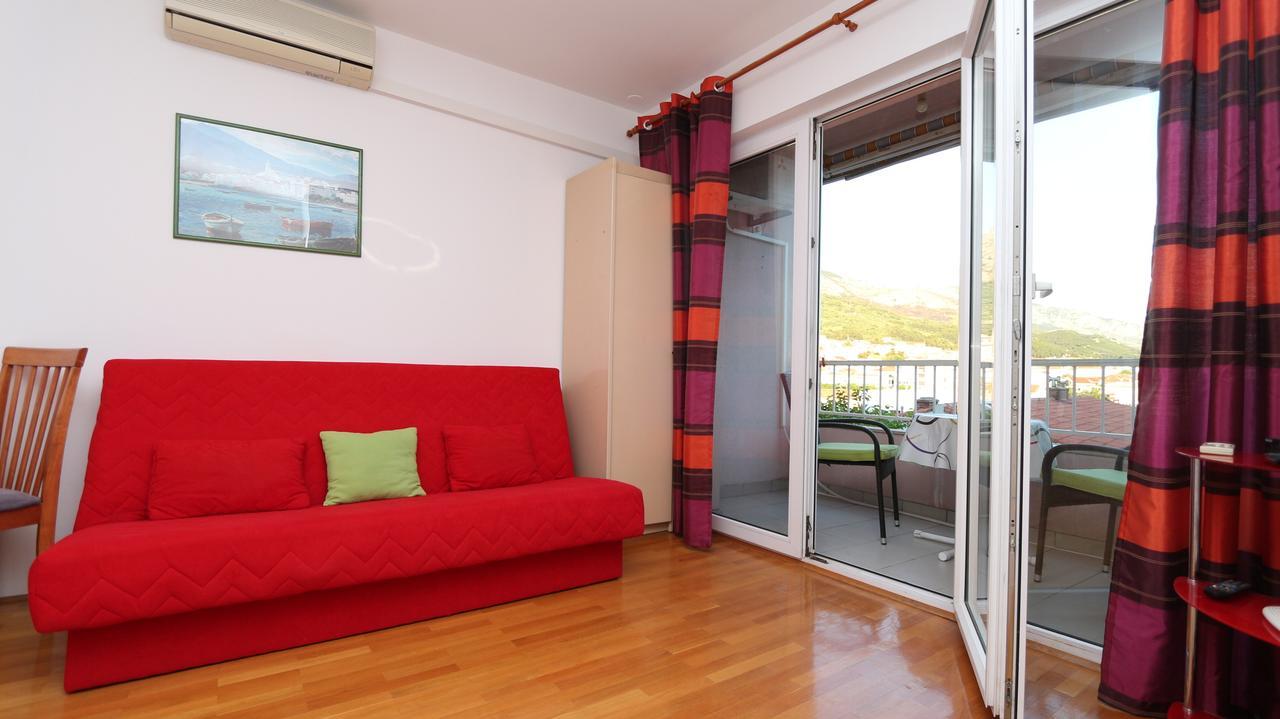 Central Beach Apartment Макарська Екстер'єр фото